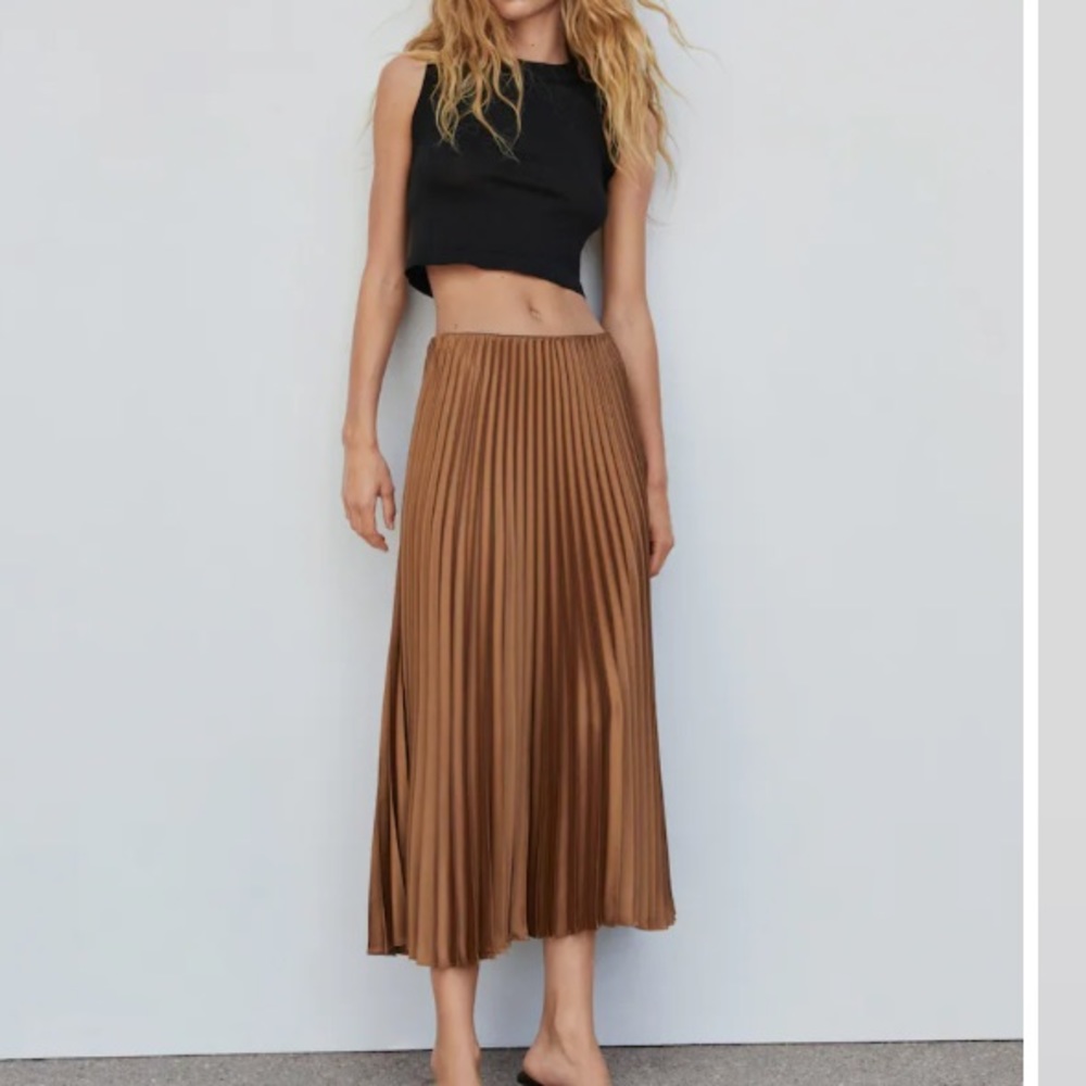 Mango pleated maxi skirt